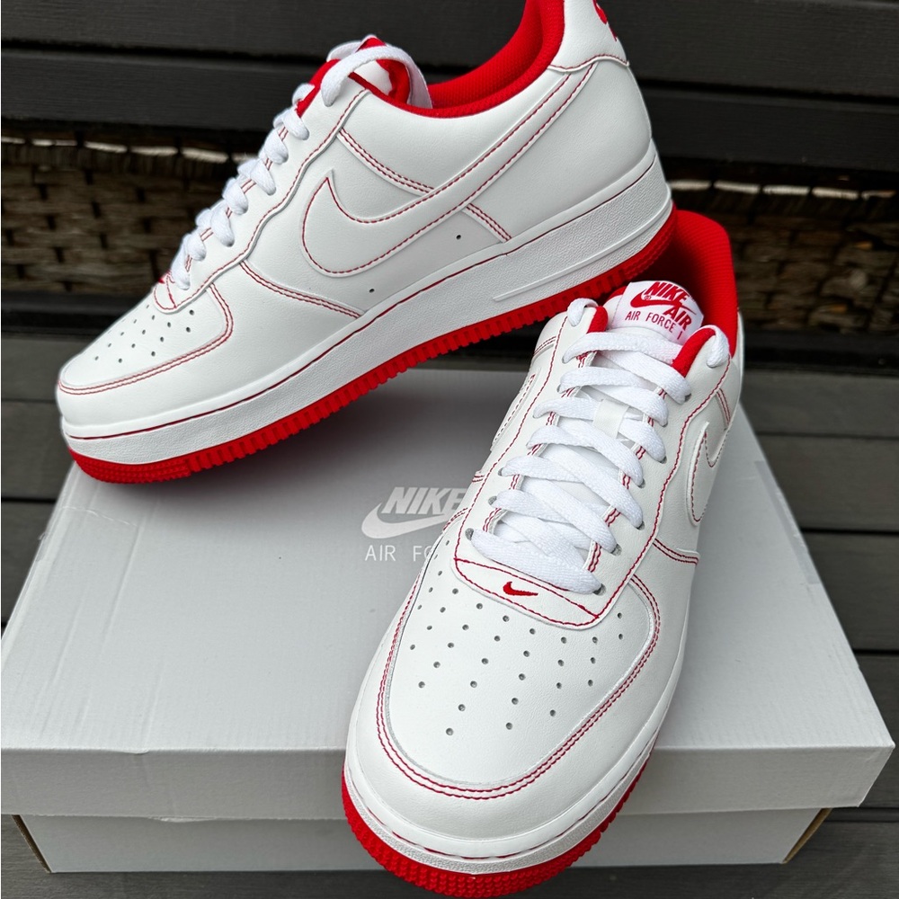 Nike Air Force 1  “Contrast Stitch”